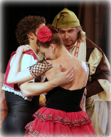 yekaterina-krysanova-and-ivan-vasiliev-don-quixote-c2a9-yekaterina-vladimirova-10